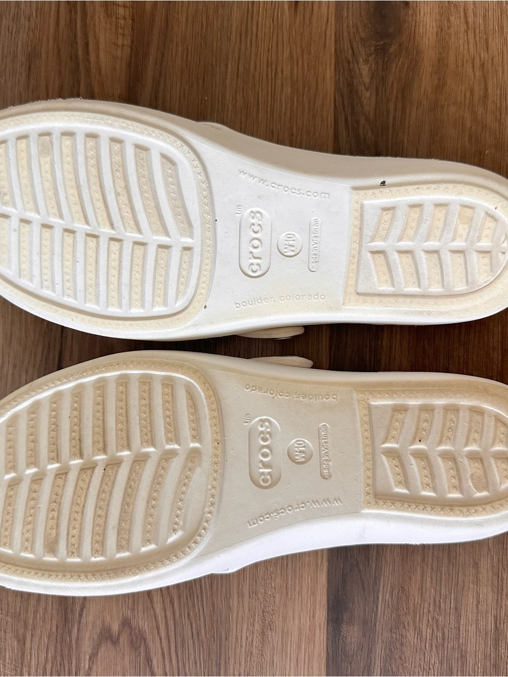 CROCS Women's Cream and Nude Dual-Strap Slide Sandals - Picture 7 of 9